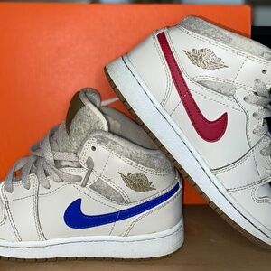 Jordan 1 High OG Tan 23213